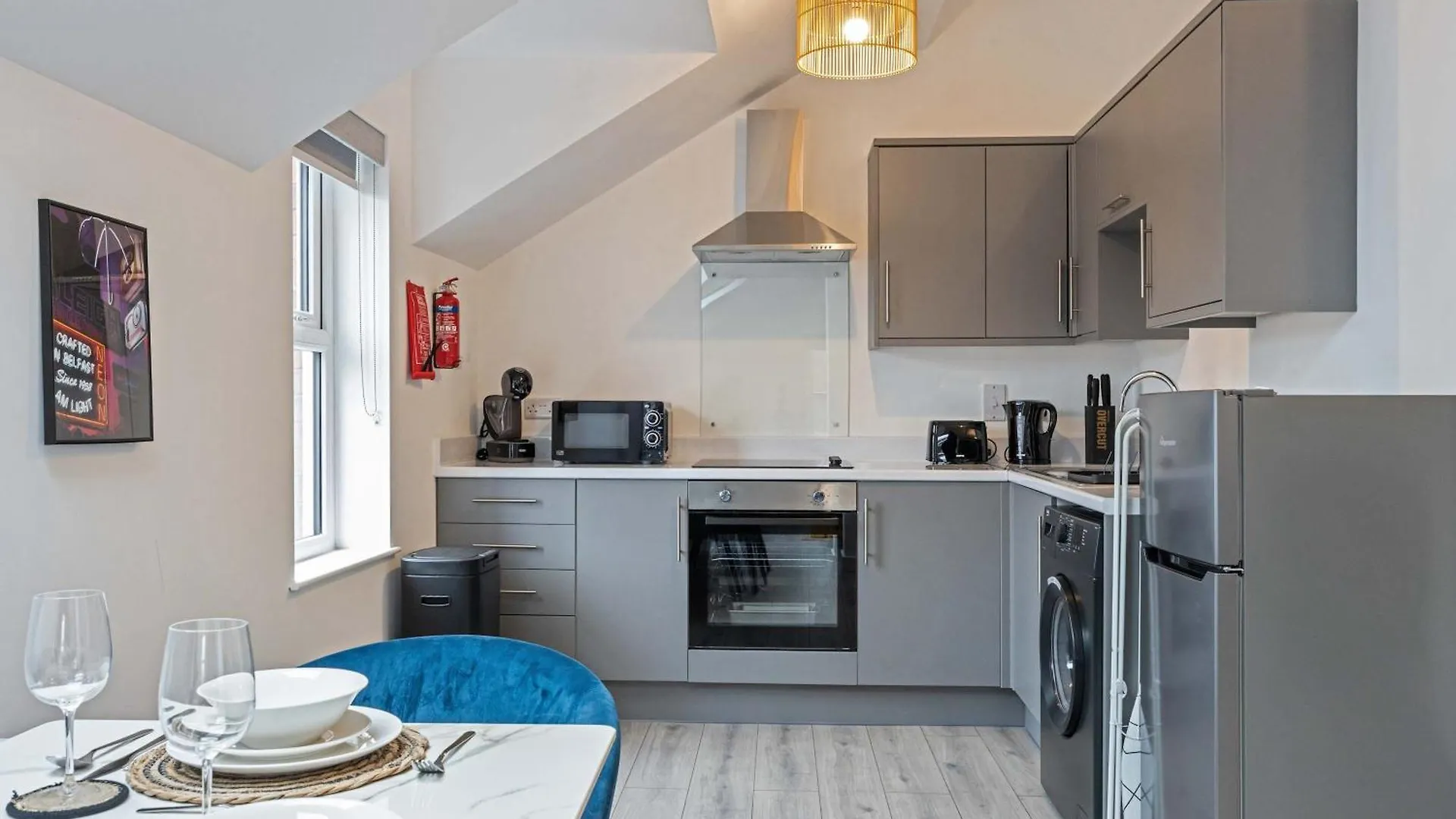 Unique 1 Bed Penthouse In East Village, Belfast - Walk To City Centre, Roof Terrace Holiday home